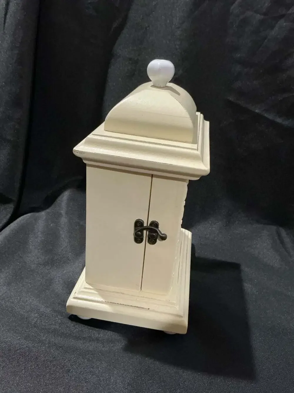 Creative Co-Op Cream Wood Mantle Clock